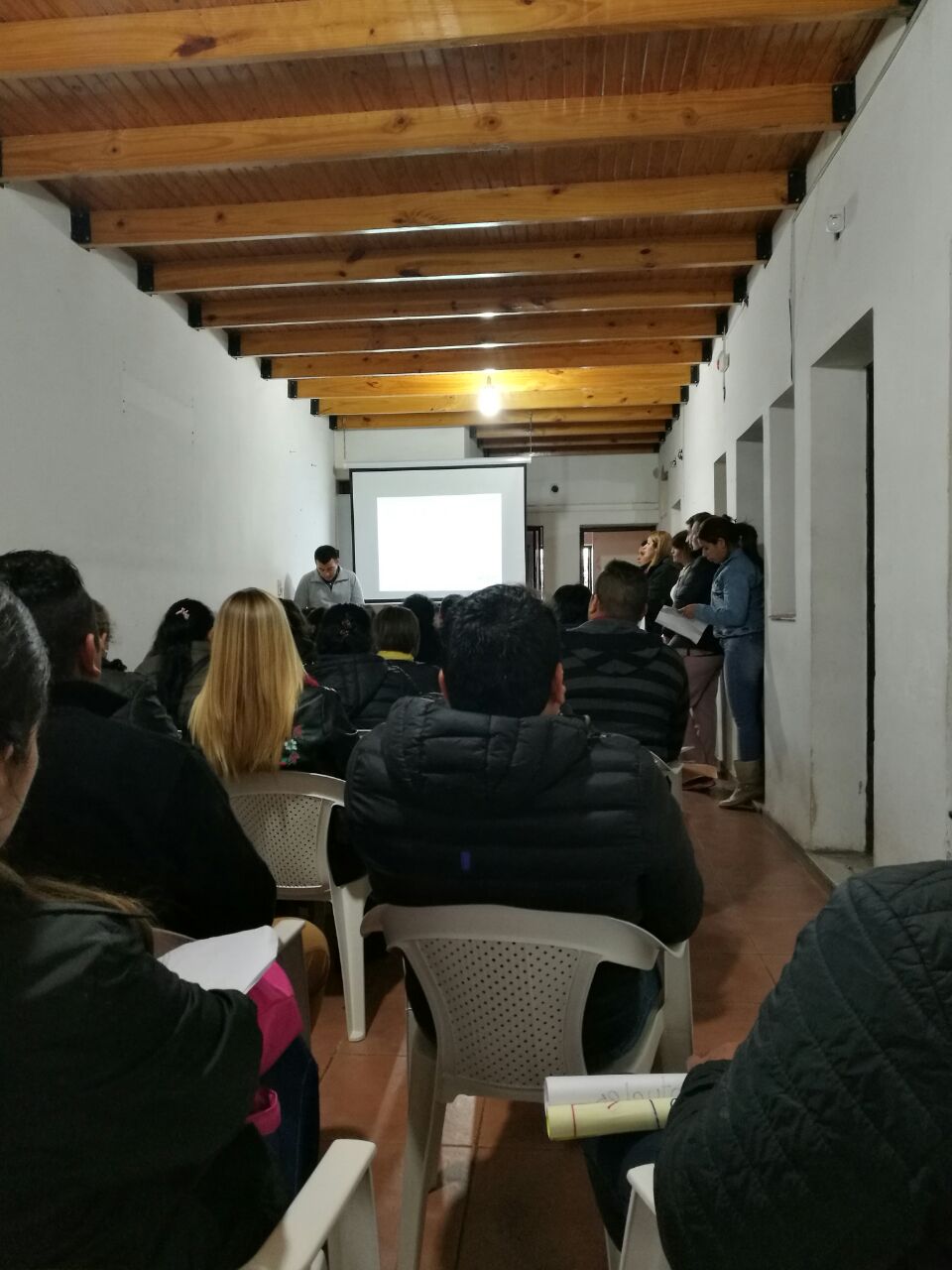 CAPACITACIÓN ENTRE LOS SUPERVISORES Y RESPONSABLES DEL SERVICIO