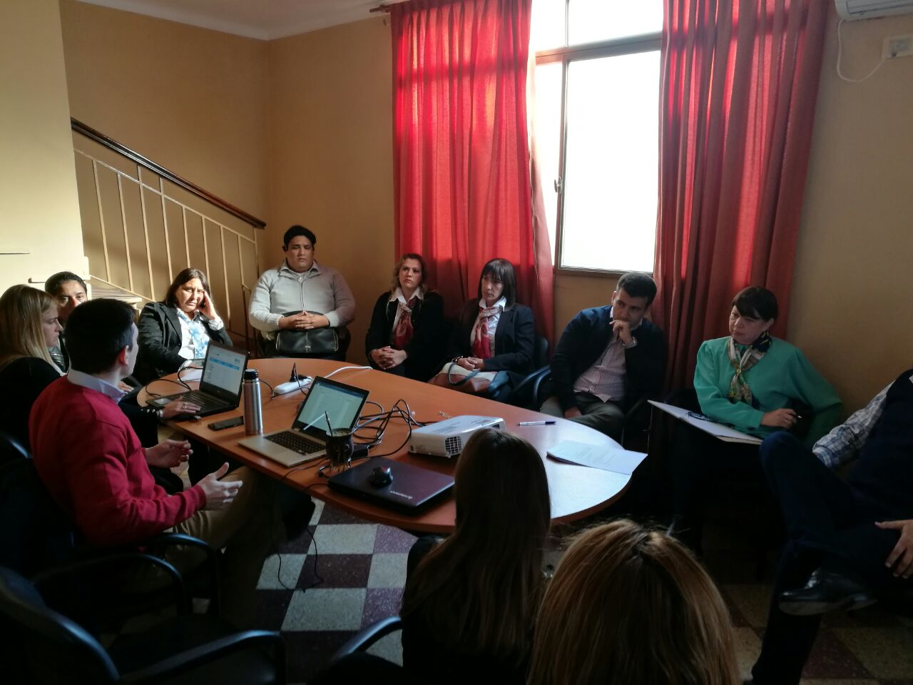REUNIÓN SEDE COOPERATIVA